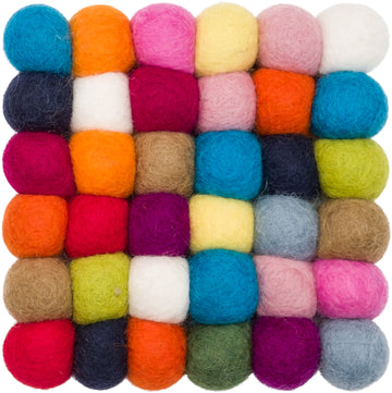 Lotte pattern square felt ball